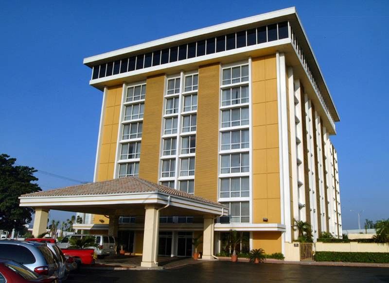 Holiday Inn Miami International Airport, An Ihg Hotel Exterior foto